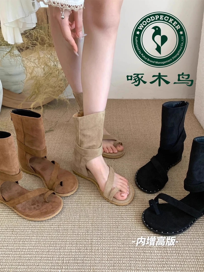啄木鸟波西米亚2025新款夏季夹趾高帮罗马凉鞋套趾内增高短款凉靴