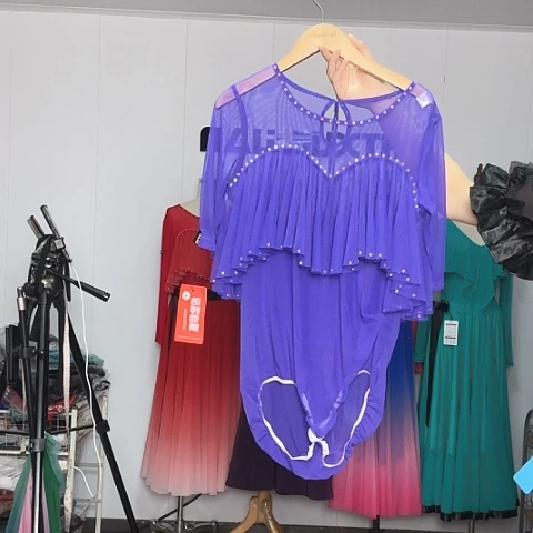 XL。
