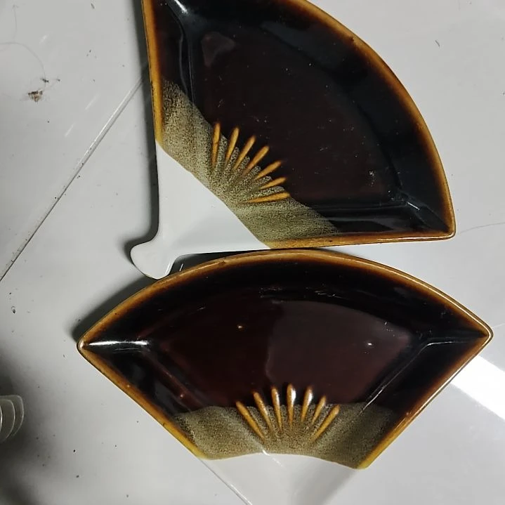 瓷片瓷器，五厂，各种摆件，瓷片！