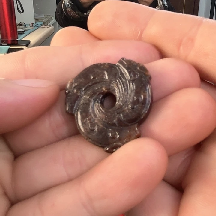 和田玉如图未镶嵌超*波