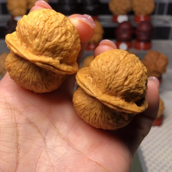 把件文玩核桃47铁狮子