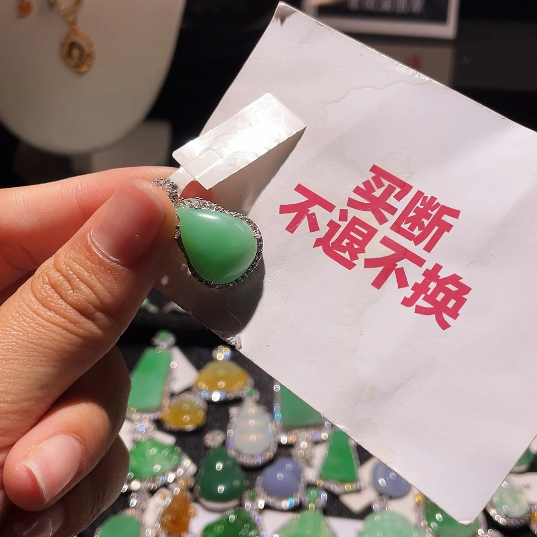 翡翠银S925镶嵌颈饰