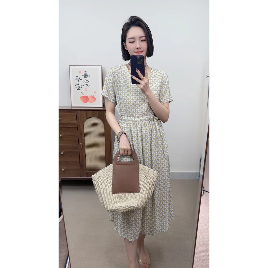 17899#夏季冰凉洋气长款大摆时尚收腰气质a字连衣裙2024新款