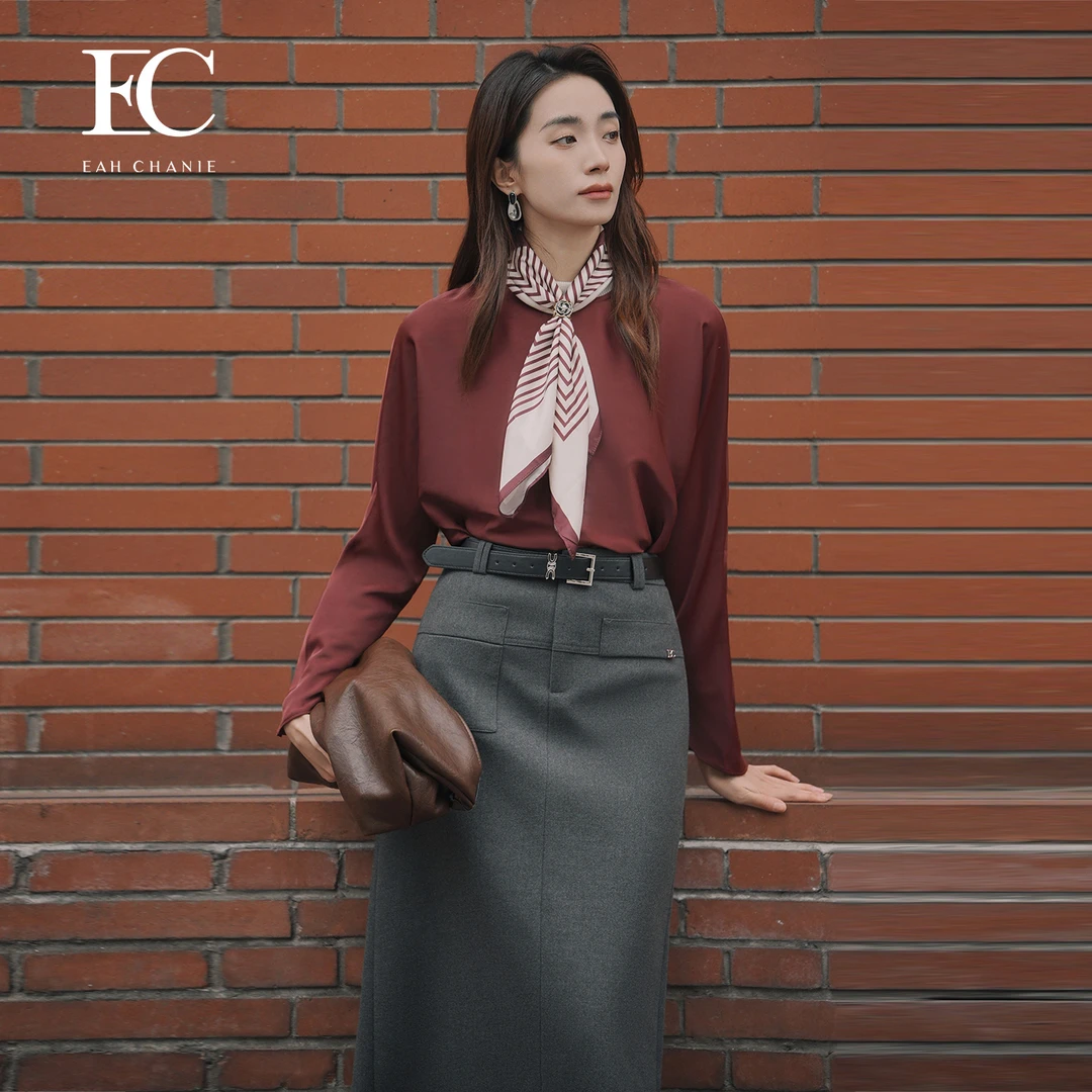 奕辰2025秋季新款气质圆领衬衫OL风简约百搭通勤长袖女9731CY304