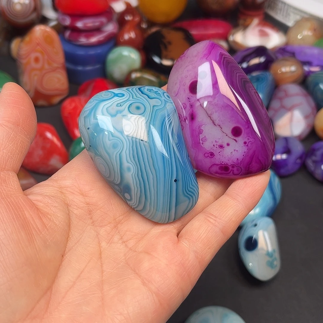 用***3玛瑙/玉髓未镶嵌珠宝奇石