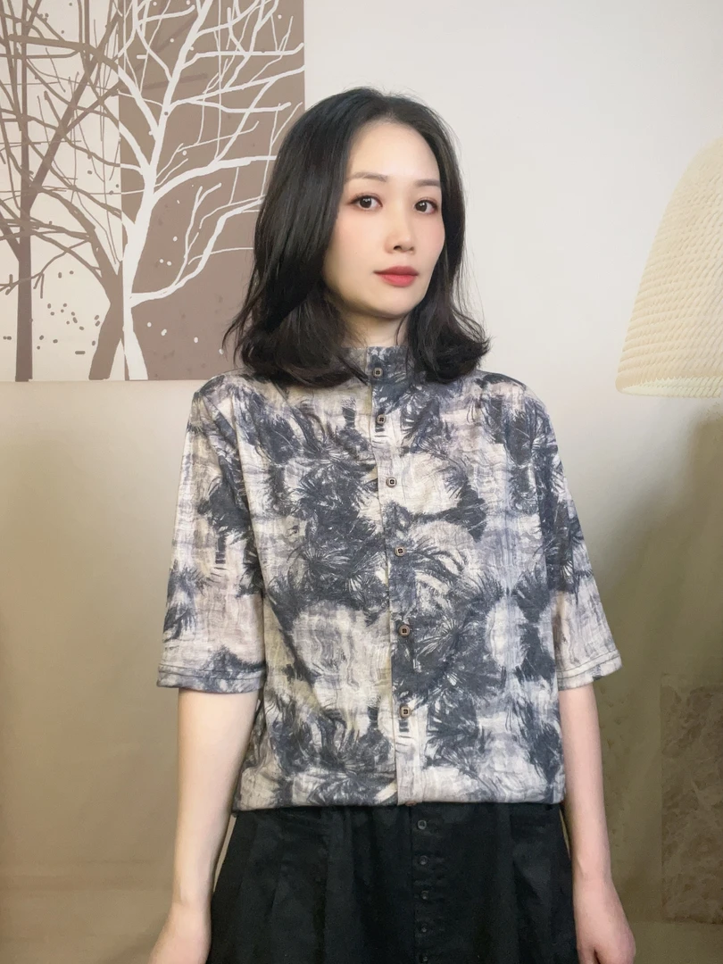 半高领五分袖气质时尚印花百搭小衫