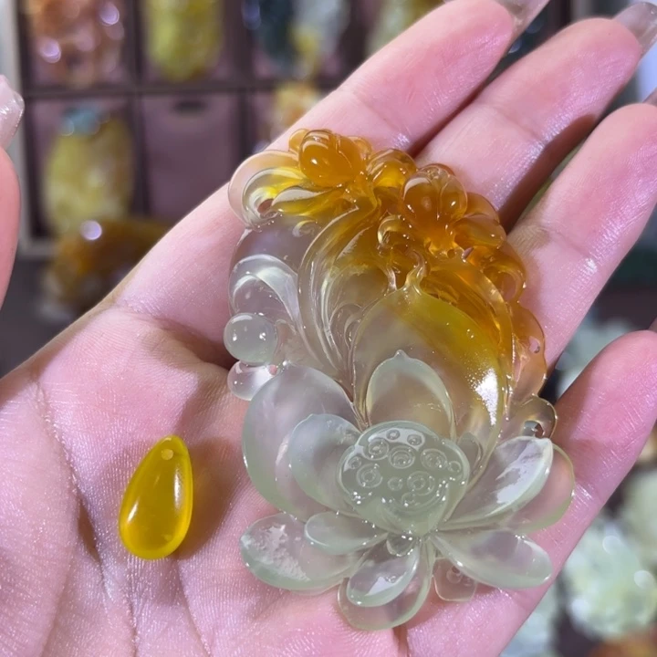 未镶嵌蛇纹石玉颈饰润***雨随机发