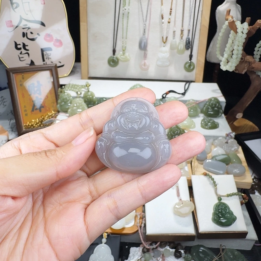努***啊颈饰未镶嵌和田玉
