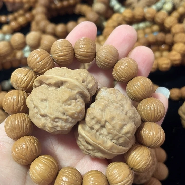 向***荣文玩核桃把件猴头土豪➕赠品瑕疵蛤蟆头，朋友福利