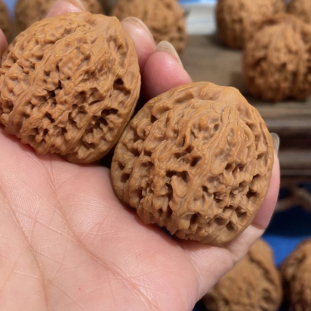 土***！吊坠桃核文玩核桃南疆石