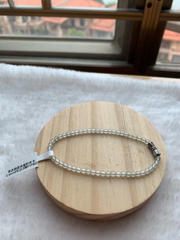 天然缅甸翡翠A货手串卡3.4自然光图