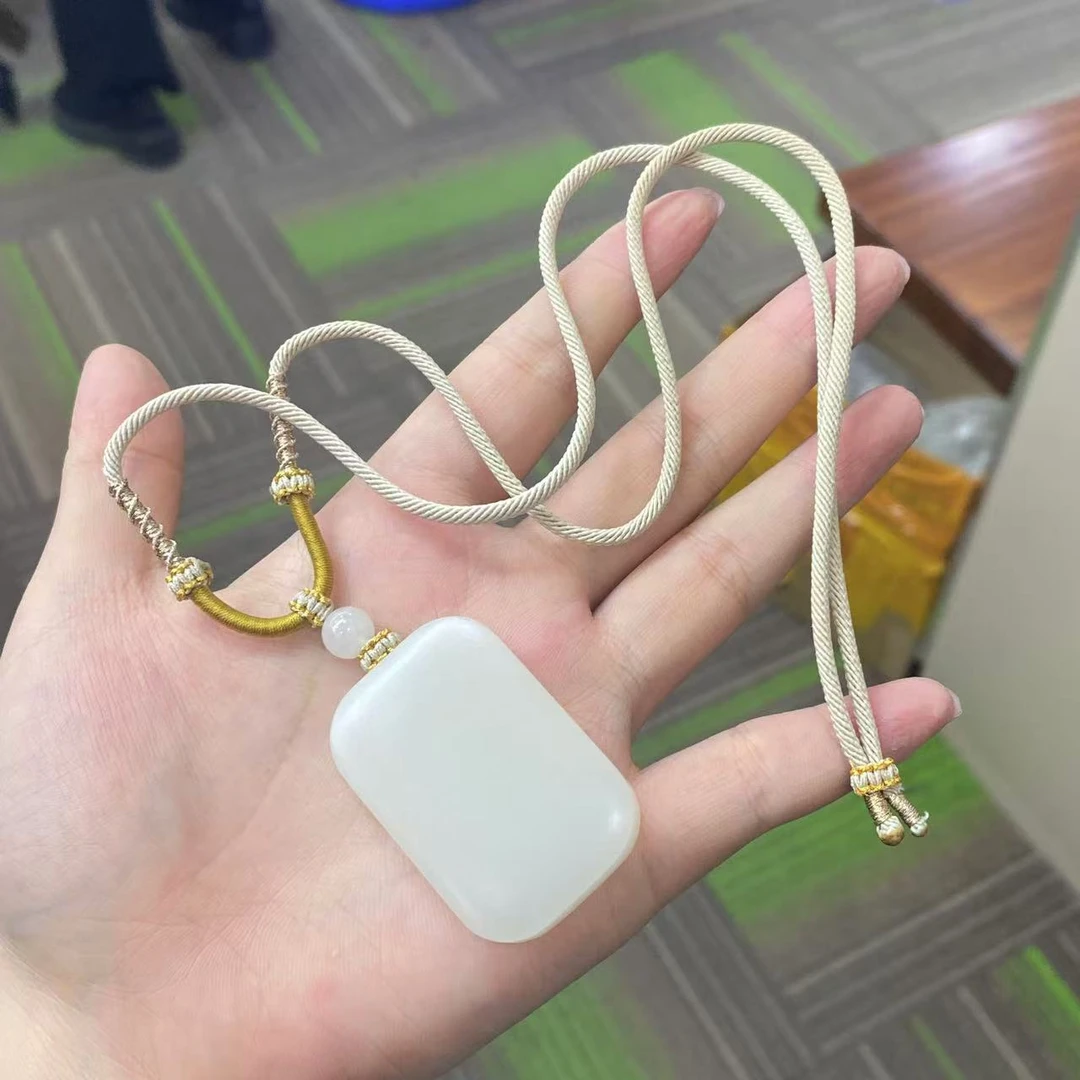 【小宝珠宝】21 T32724-和田玉吊坠-42×28×10mm