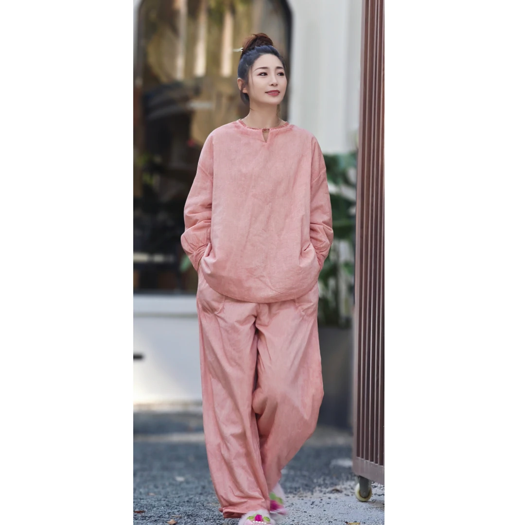 5717 彬壹冉秋冬简约新款丝棉手工作色棉衣套装