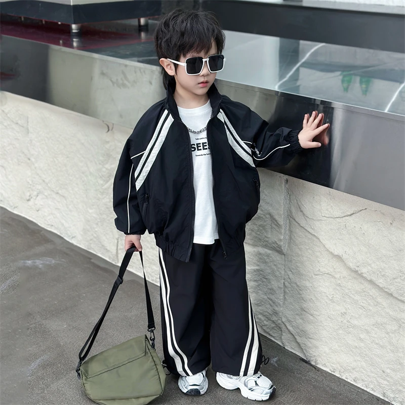 儿童潮牌套装男童春秋季套装2025新款春秋款冲锋衣帅气炸街春秋装