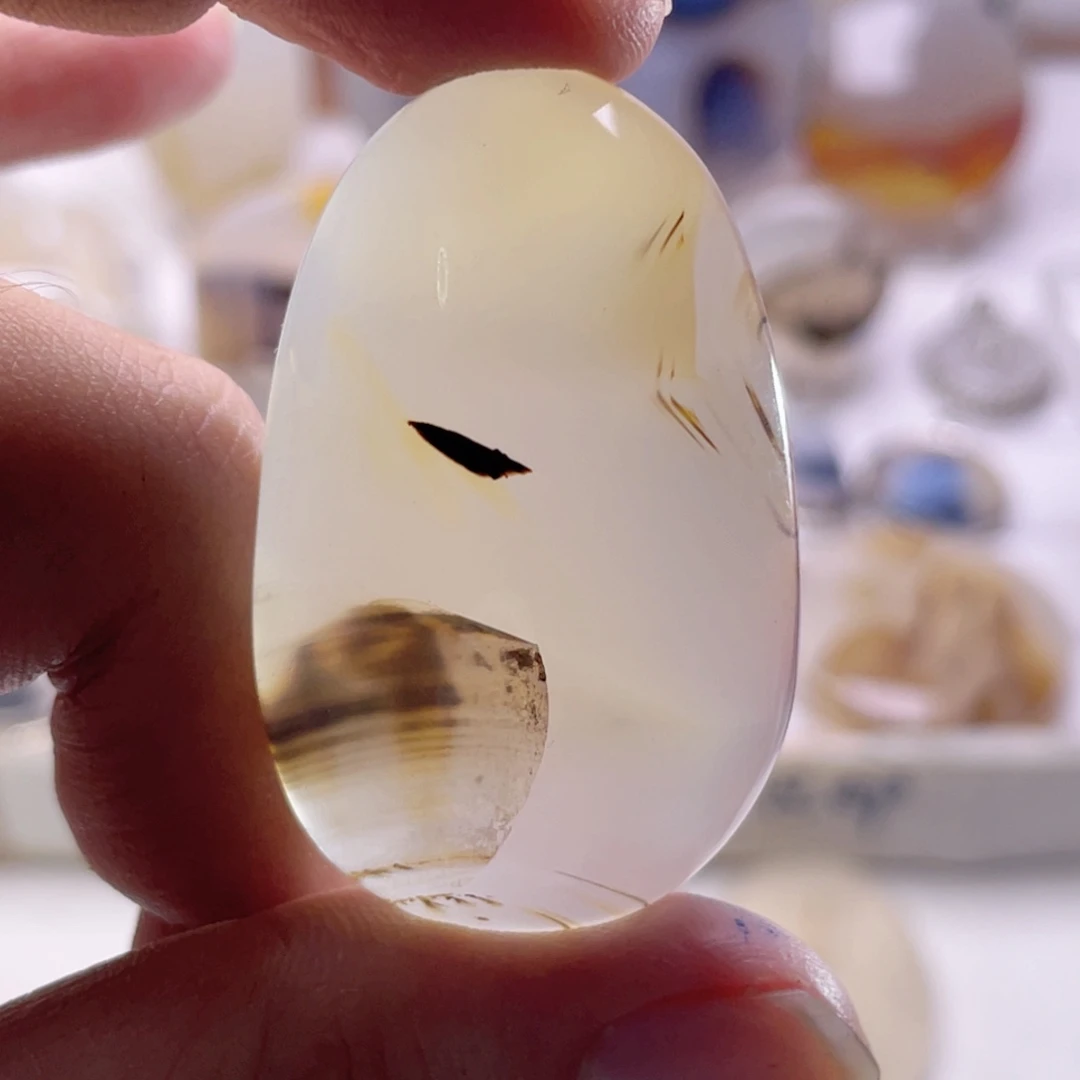 玛瑙/玉髓未镶嵌珠宝奇石