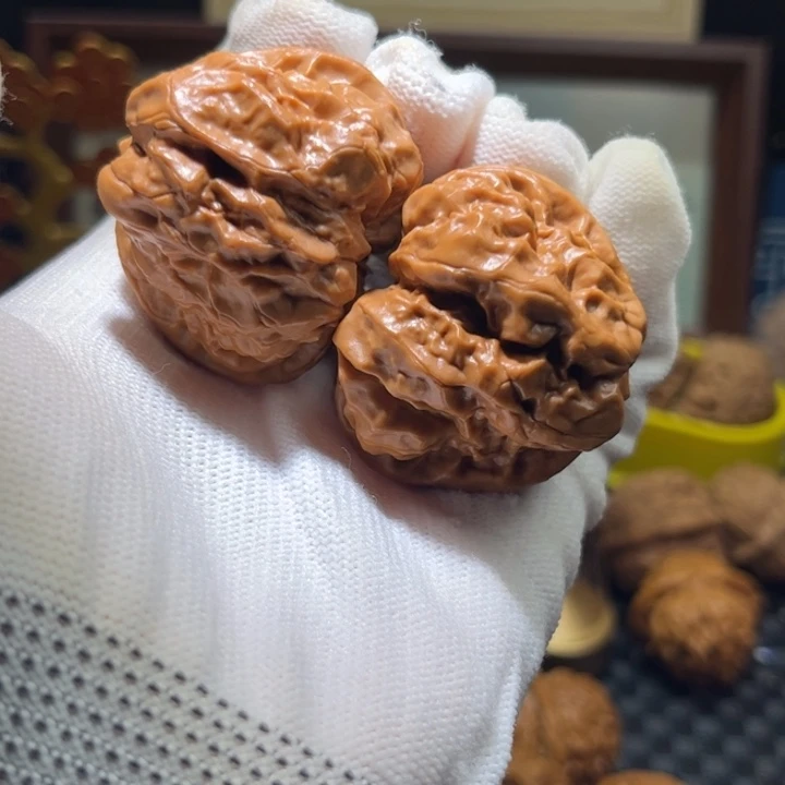 文玩核桃吊坠蛤蟆