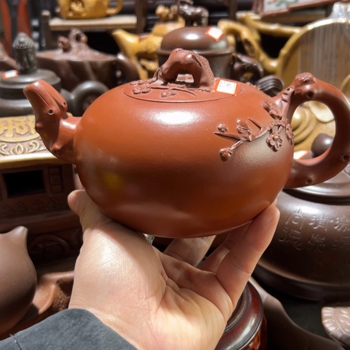 紫砂茶壶紫砂壶收藏起来吧