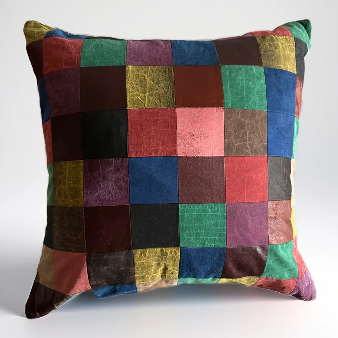 香云纱抱枕（不含内胆）45x45cm，AB面100%桑蚕丝，里布是棉布