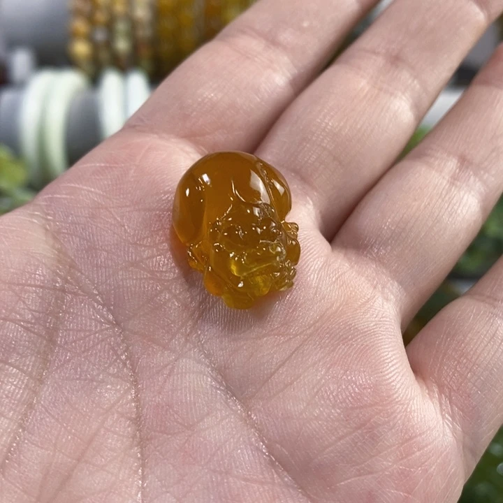 未镶嵌岫玉挂件吊坠