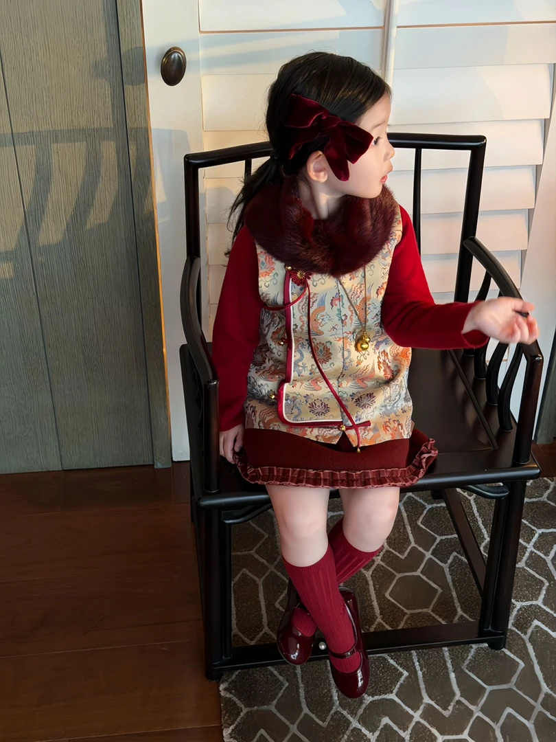 小思家冬季女童拜年服中国风年服新中式提花马甲呢子半身裙套装