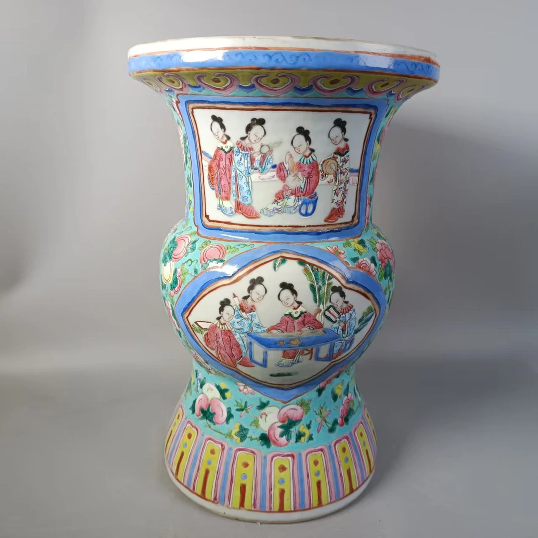 scs17118道光色地粉彩人物樽/四川省文物总店