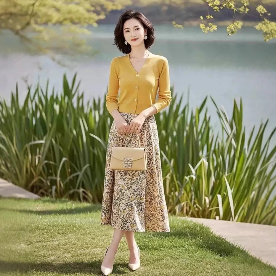 超好看中年妈妈套装黄色针织衫碎花半身裙两件套2025春季新款女装