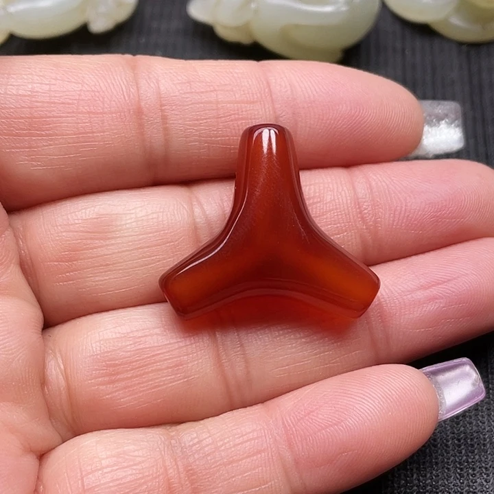 玛瑙/玉髓三通配珠未镶嵌敲**锤