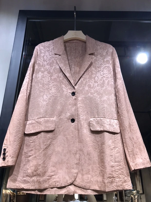 Li Wang/里望设计师款 重工脏染粉色真丝提花西装外套