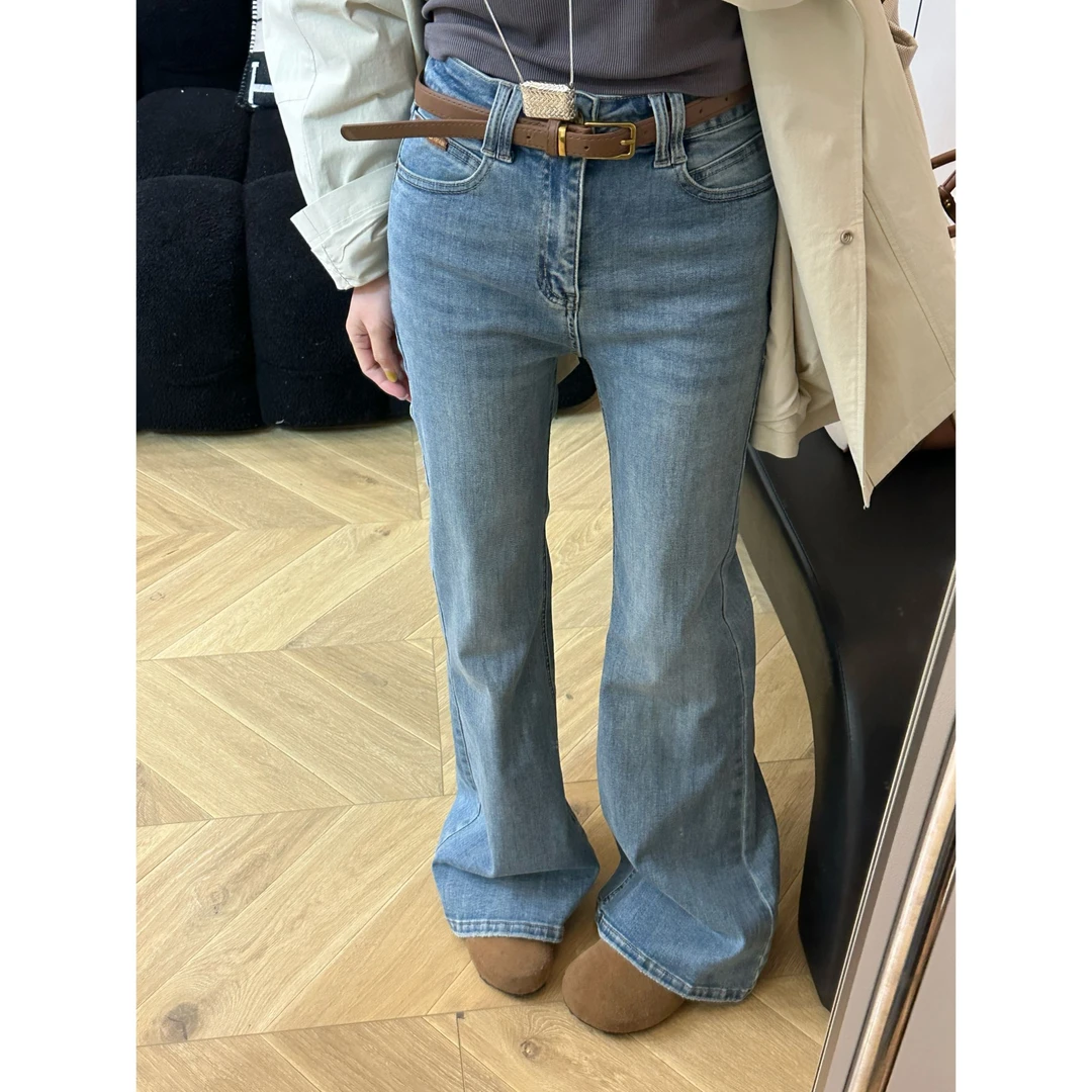 【Da Wang】定制款高腰显瘦直筒微喇牛仔裤