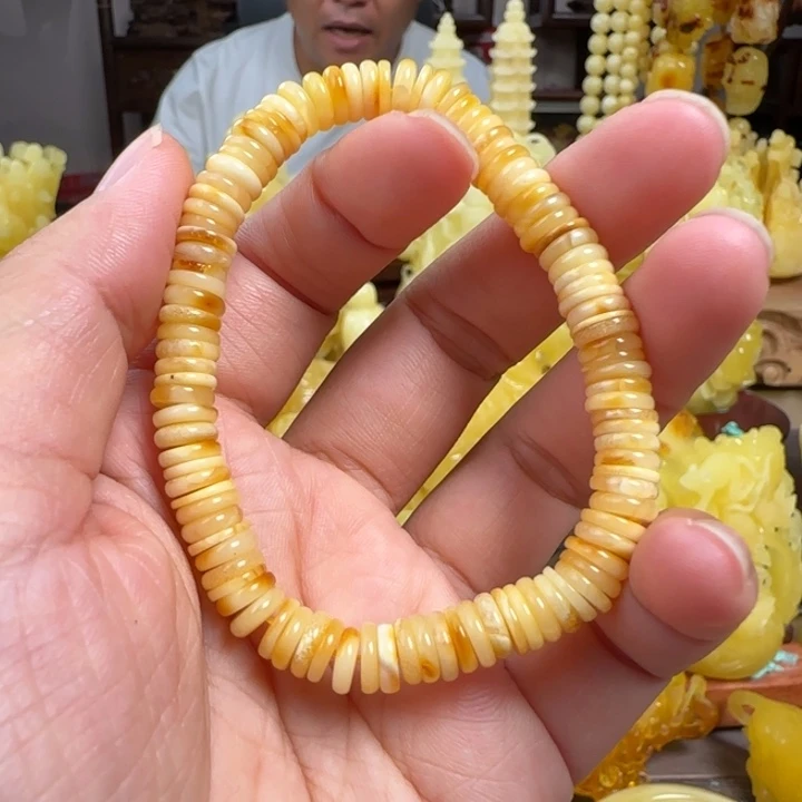 未镶嵌蜜蜡珠宝奇石