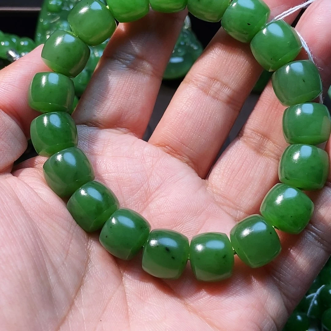 吉***生和田玉（碧玉）未镶嵌手串