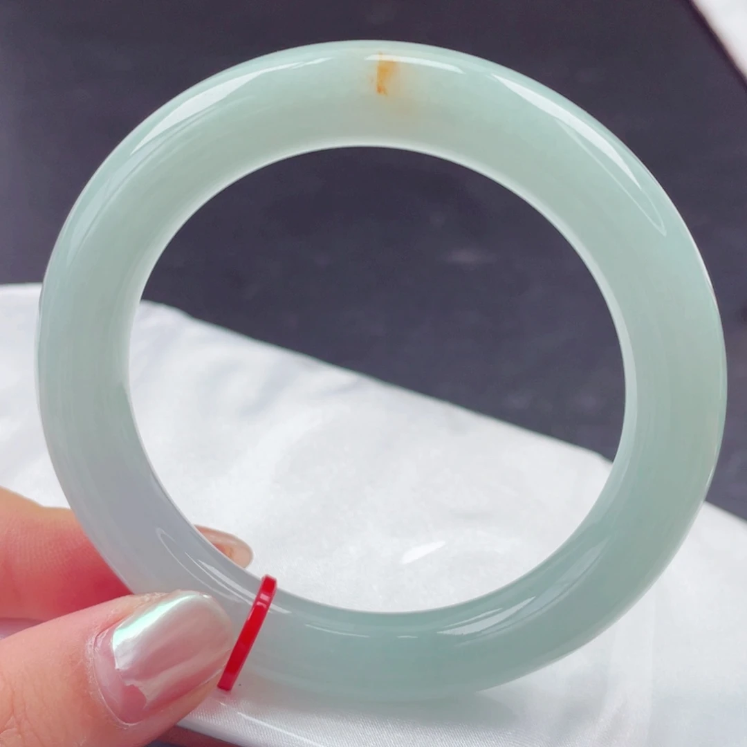 翡翠未镶嵌手镯57圆条