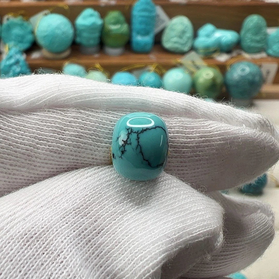 绿松石配饰未镶嵌