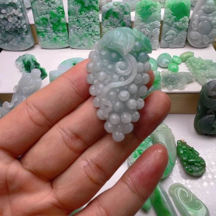 定制翡翠未镶嵌翡翠