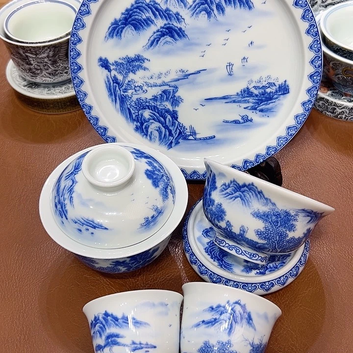 摆件景德镇陶瓷艺术展演厅及艺术展区