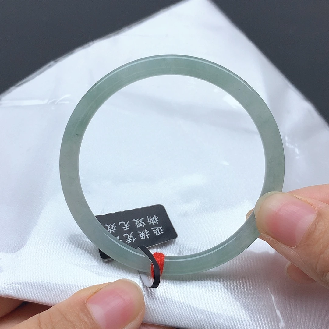 翡翠未镶嵌手镯54圈口