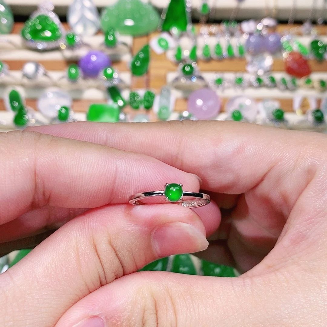 【闪购商品】翡翠挂件未镶嵌裸石