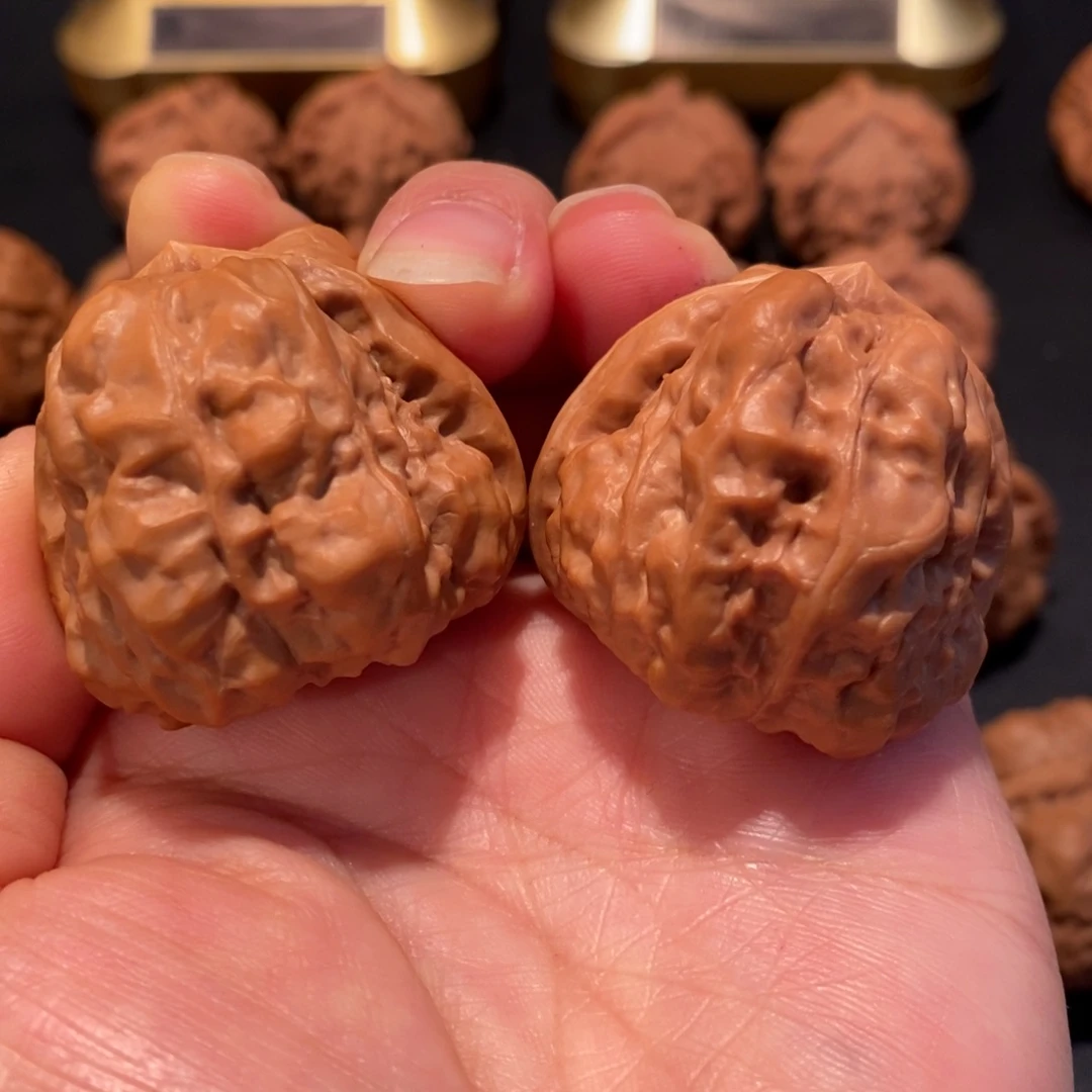 文玩核桃把件蛤蟆头