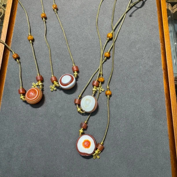 1679-天珠羊板眼吊坠带绳多样性发一