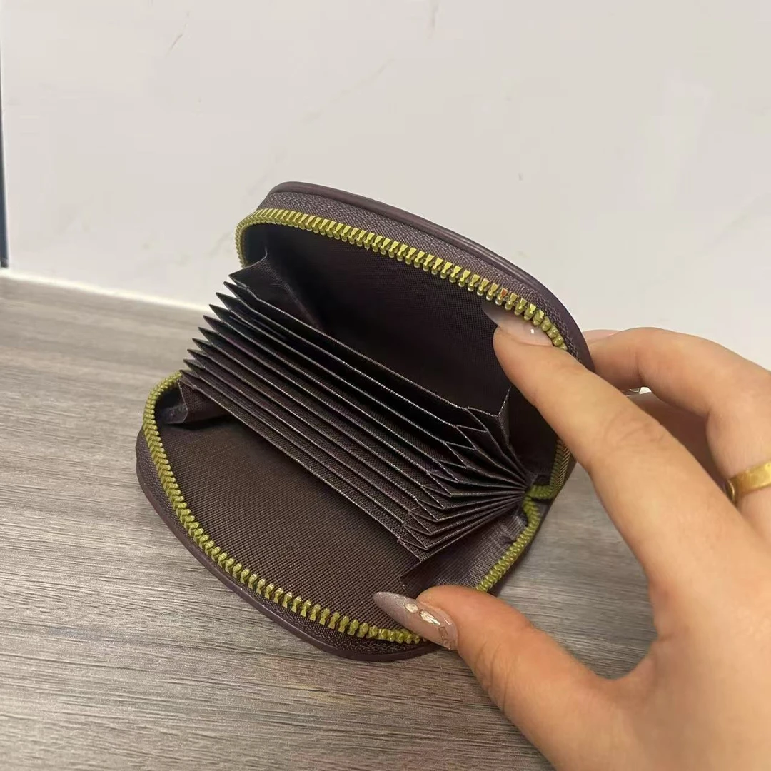 品牌风琴卡包