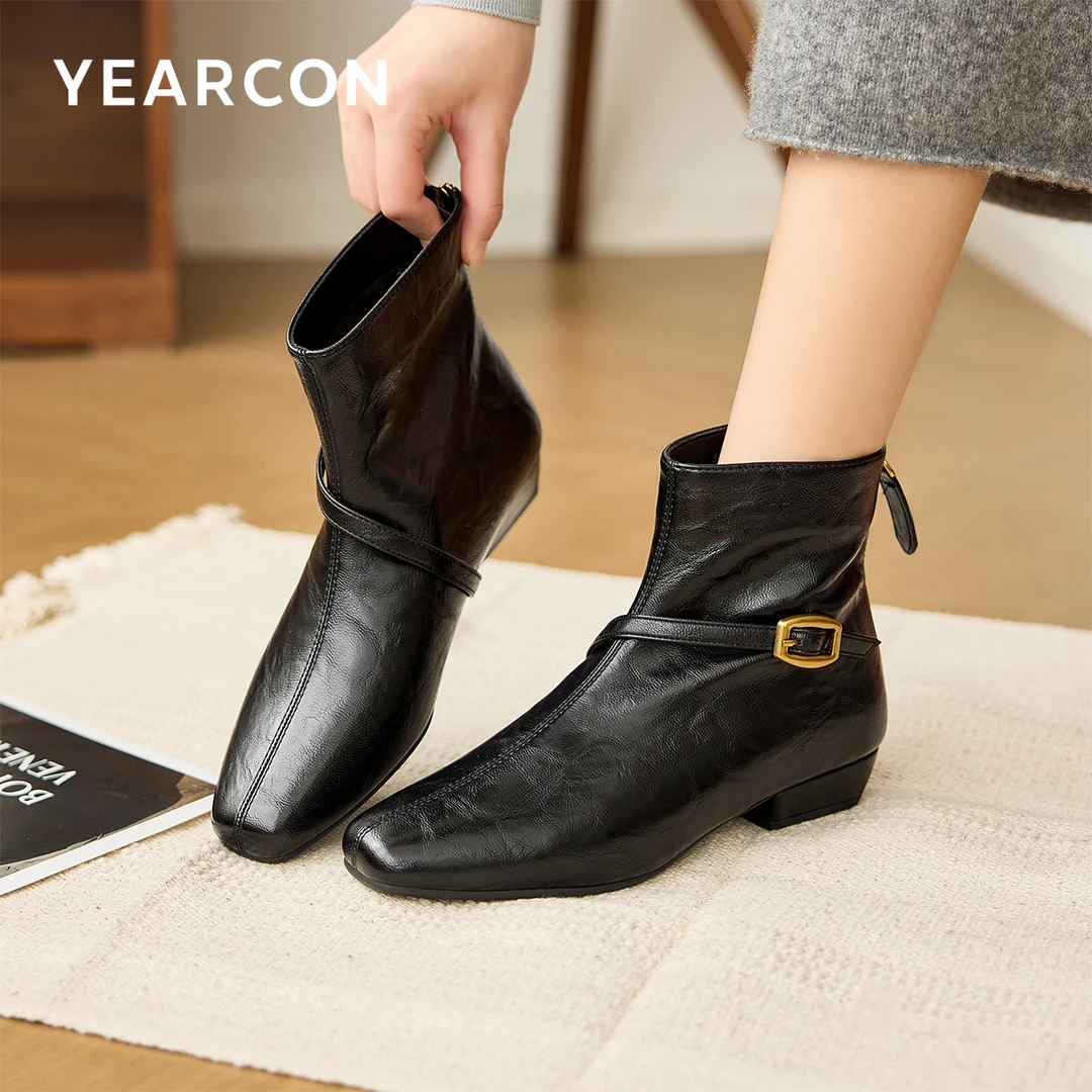 意尔康2025新款冬季时装复古靴子时尚方头百搭高跟加绒英伦女靴