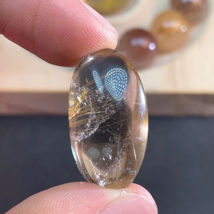 未镶嵌颈饰水晶?****盒