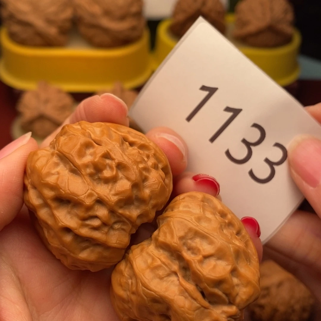 把件桃核蛤蟆头38……