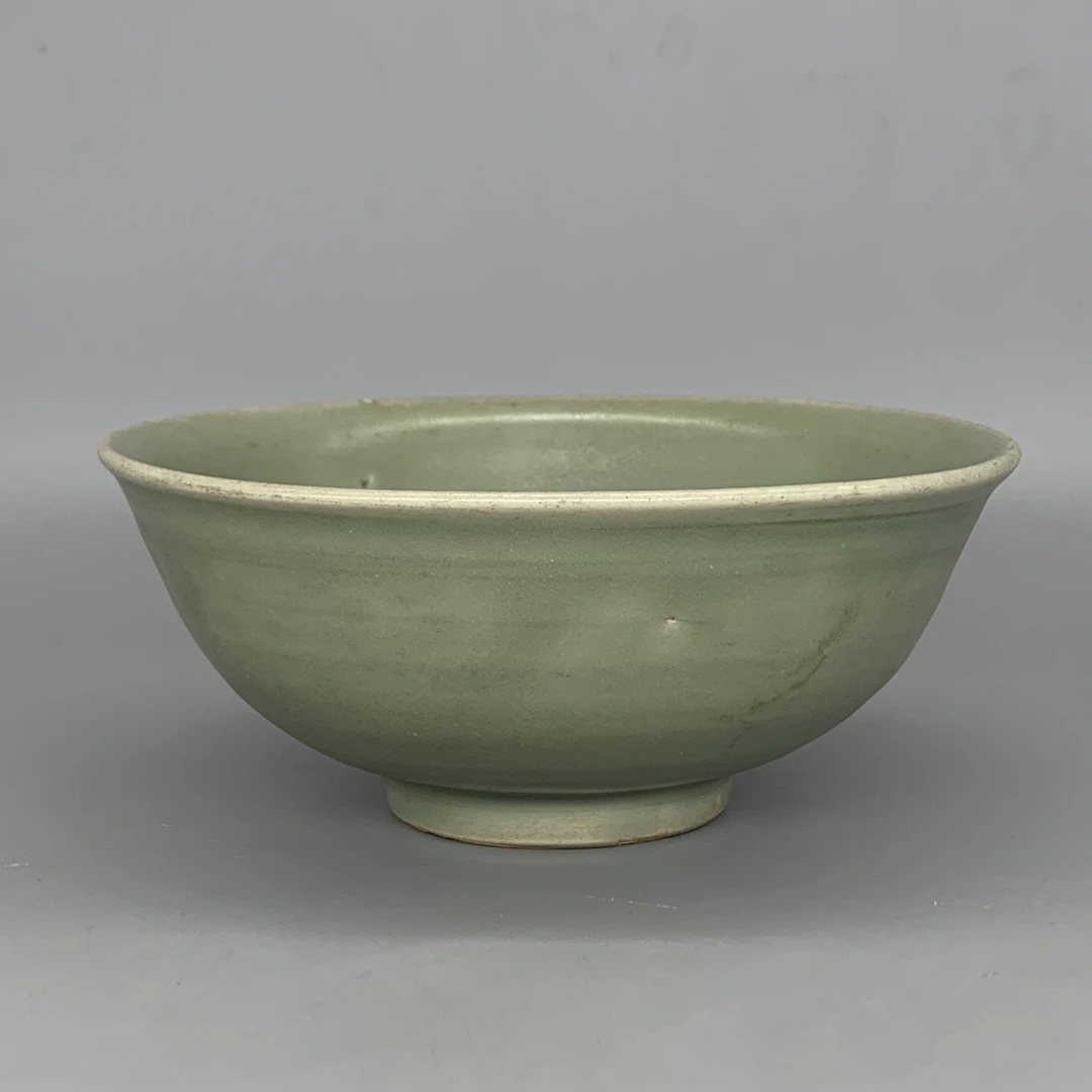 92504062*明中期龙泉窑青瓷碗/瓷器九/江苏省文物总店