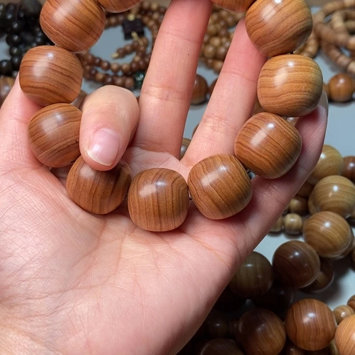 宁***远檀香木老山檀香供奉料2.0*2.1，奶香