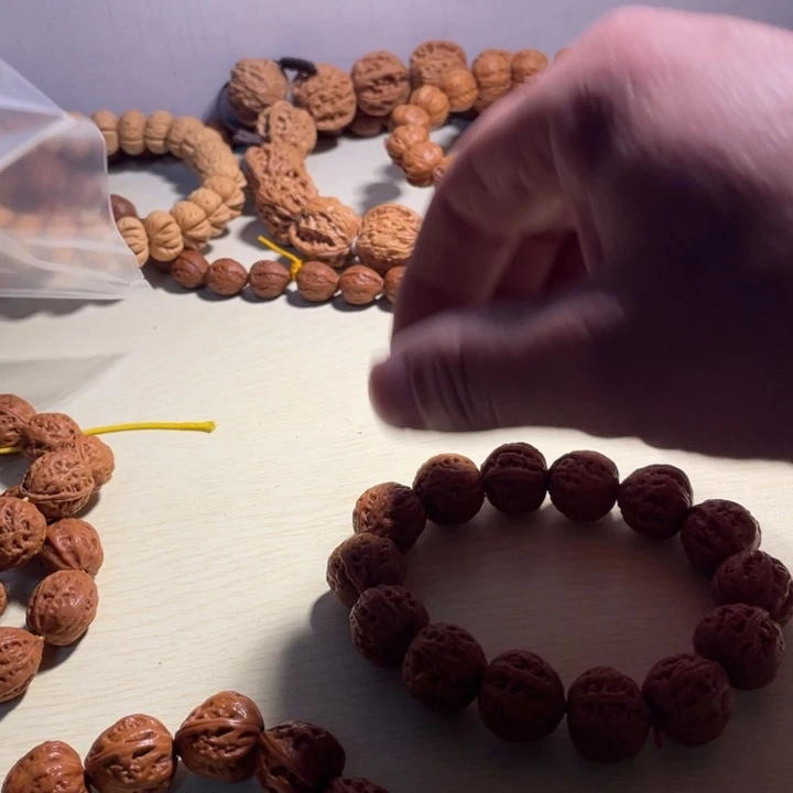 *****桃核手串小核桃手串蚂蚁纹尺寸16666