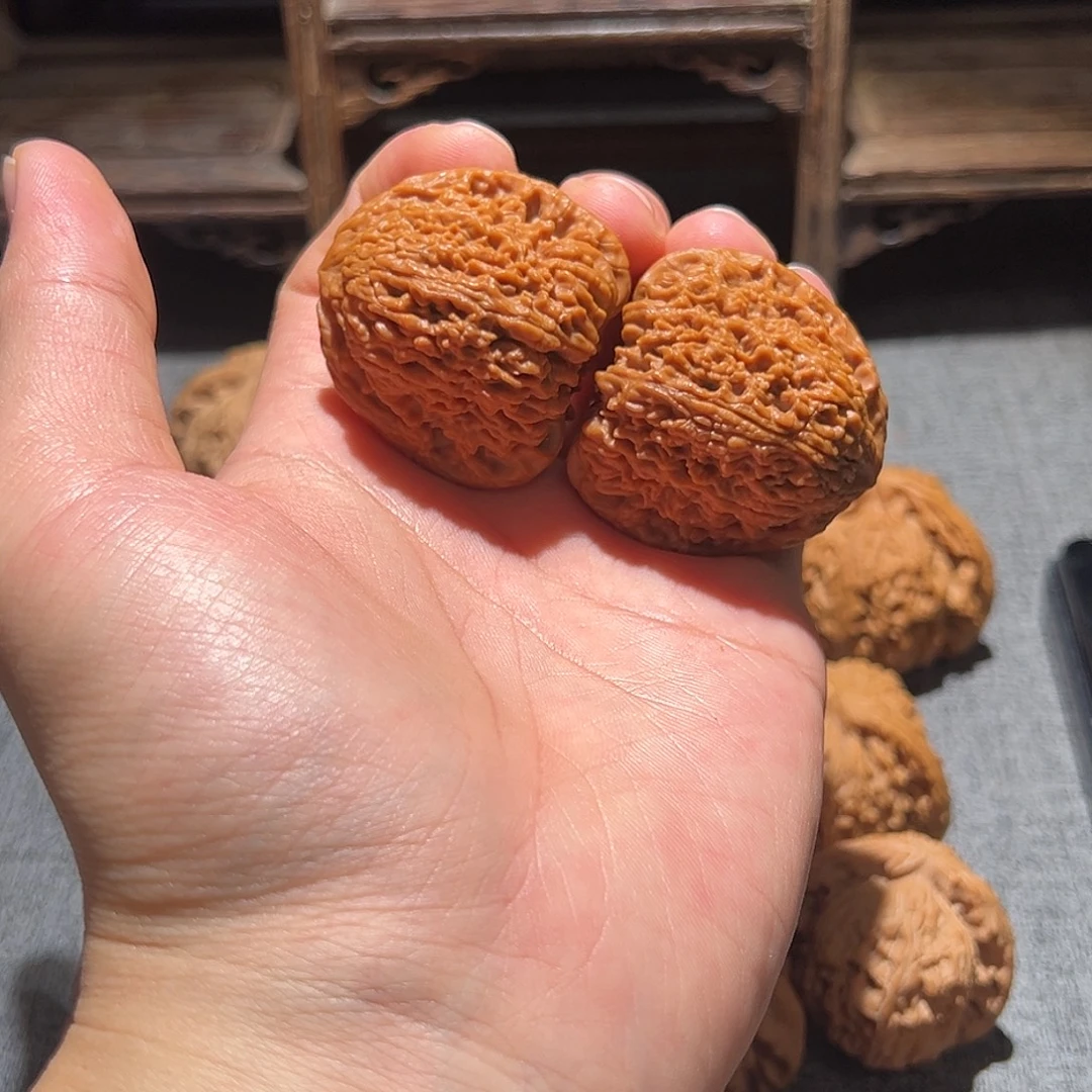 柿***子文玩核桃吊坠39南疆