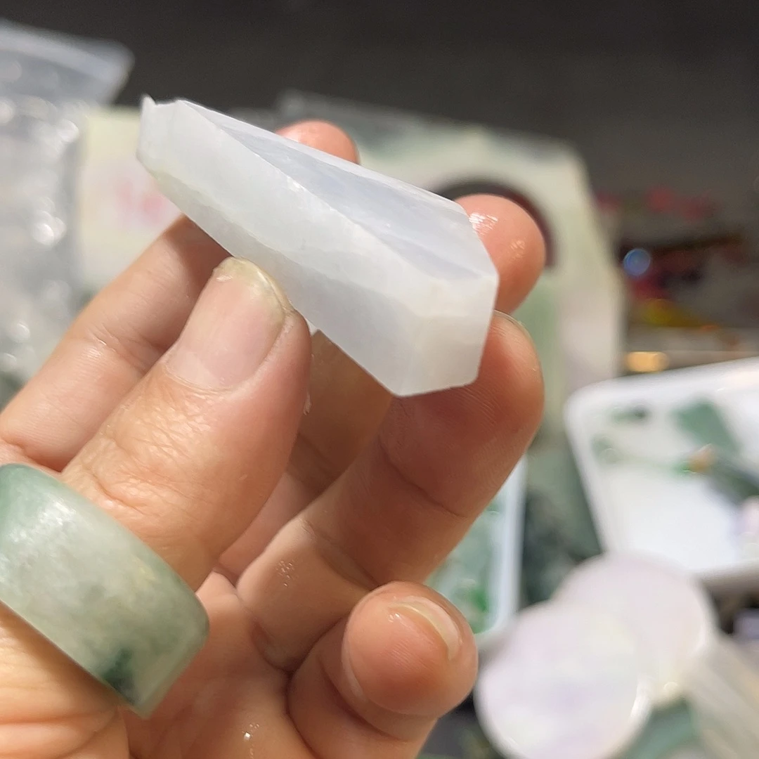 未镶嵌挂件翡翠翡翠