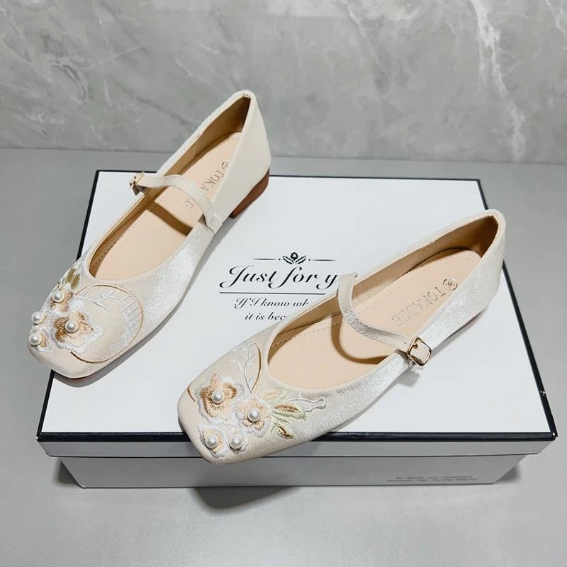 国风新中式旗袍鞋2025春夏新款复古玛丽珍鞋低跟温柔淑女粗跟单鞋