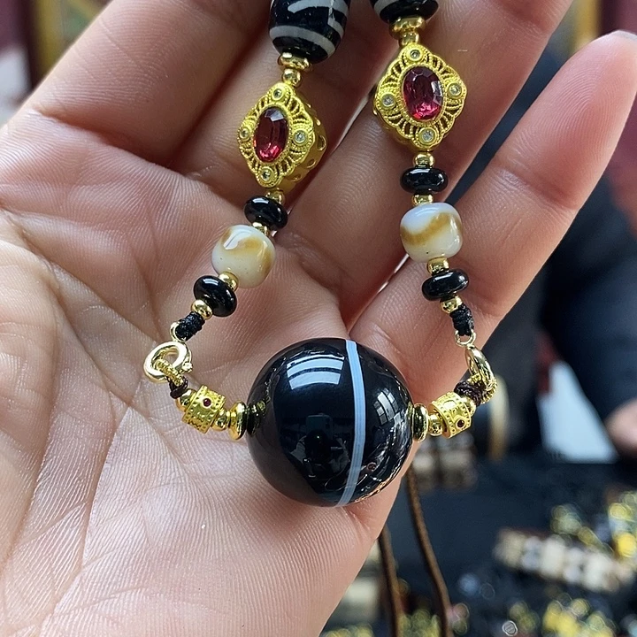 玛瑙/玉髓合金颈饰